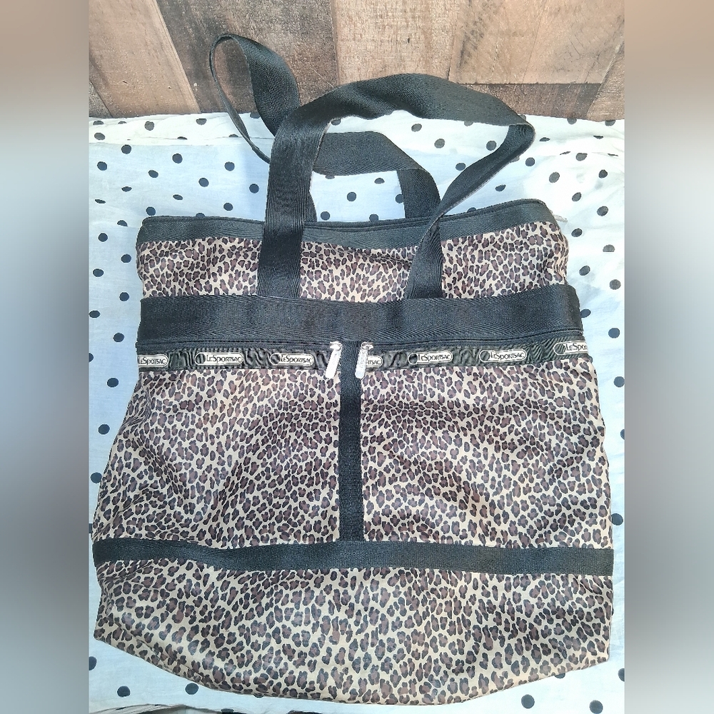 LeSportsac Leopard Cheetah Tote Travel  Weekender bag